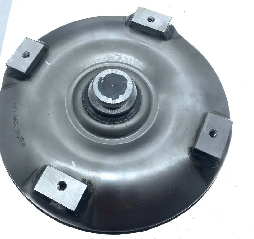 Torque Converter 87702192 for CASE 580N 580SN 590SN 590SM