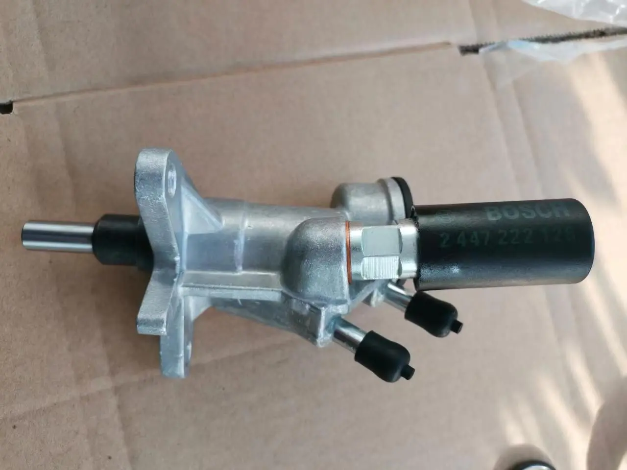 Buy Fuel Supply Pump 0410 3338 for Deutz Engine F2L2011 D2011L02I F3L2011 BF4L2011 D2011L04