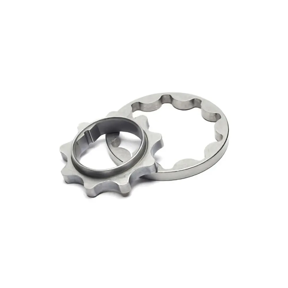 Buy Oil Pump 119717-32110 119717-32120 for Yanmar 3TNV70 3TNV76 3TNV80 Engine Takeuchi TB016 Hitachi ZX17U-2 ZX17UNA-2 Excavator