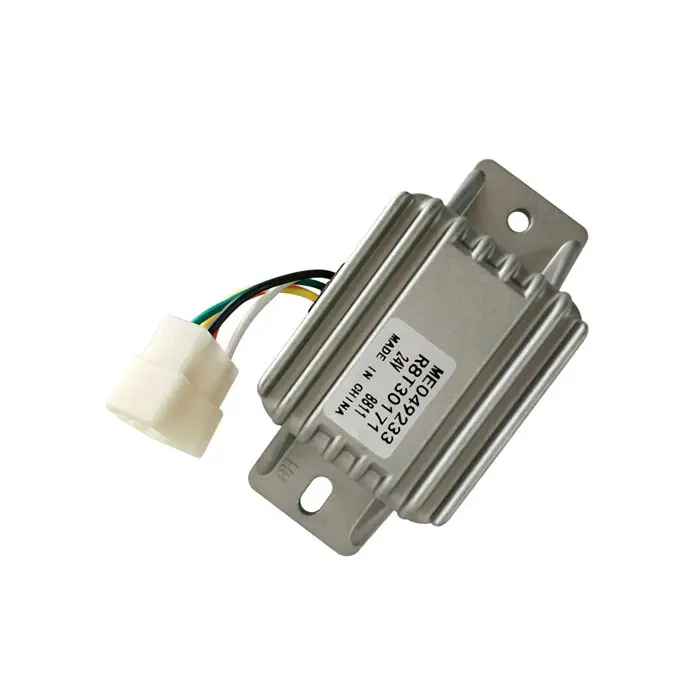 Regulator Relay R8T30171 ME049233 for Kato Mitsubishi Excavator HD820 HD820-2 HD820-3 HD1023 24V